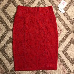 NWT LulaRoe Cassie Skirt Red Size Medium 🦄🦄